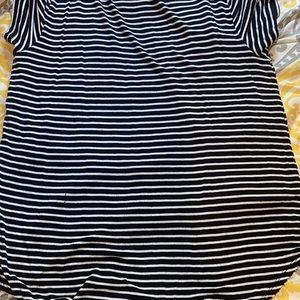 Hollister flow shirt